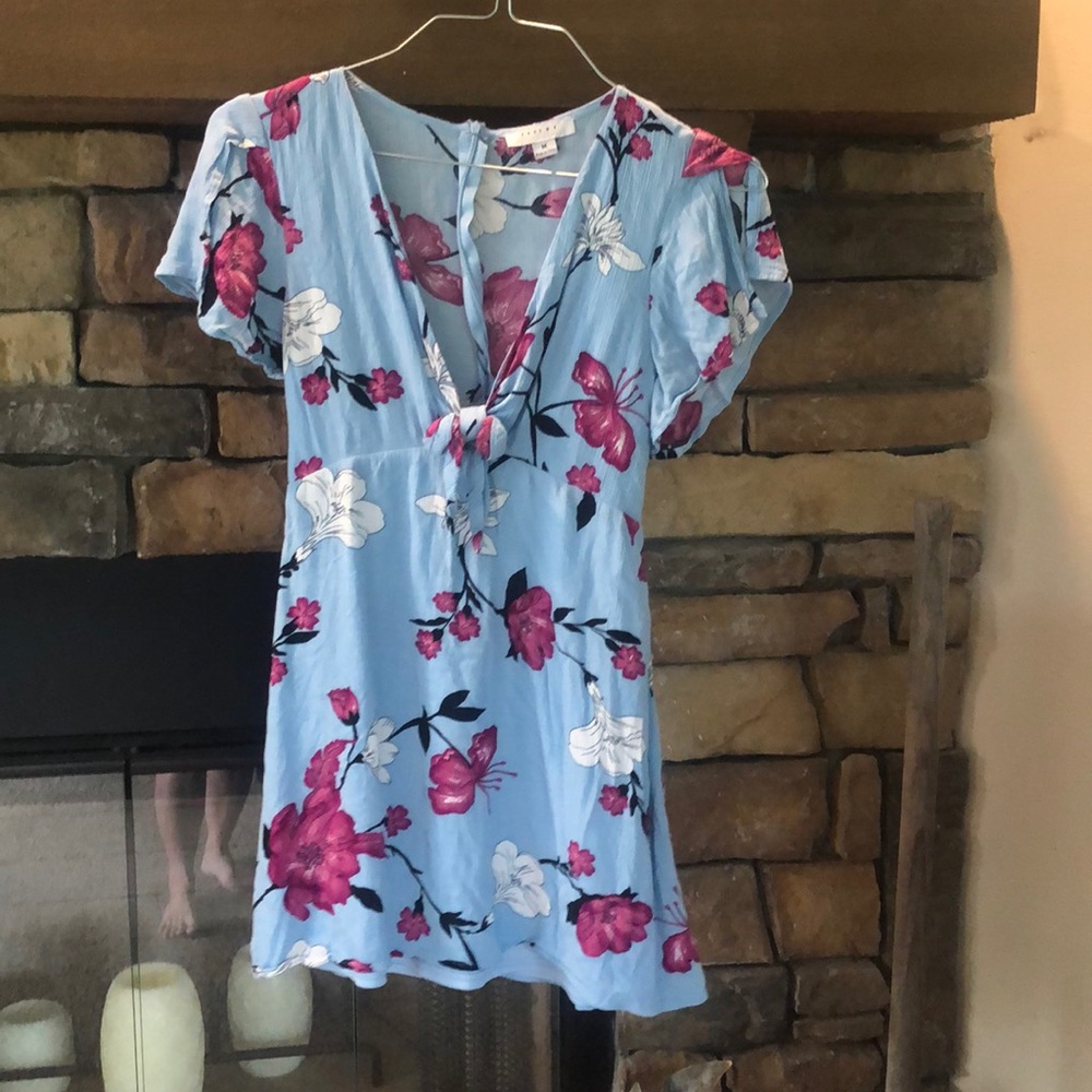 Mini dress